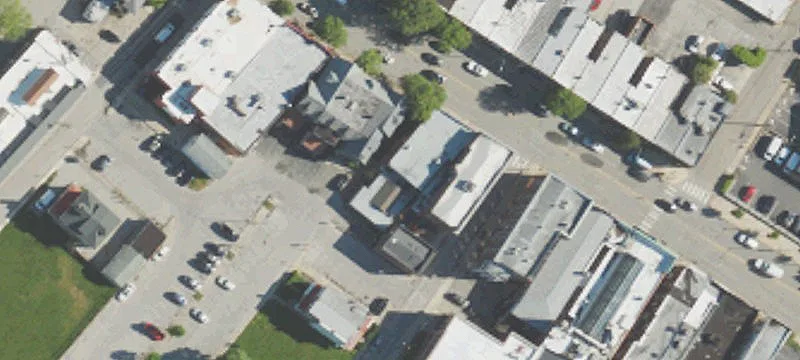 836 Lancaster Ave
