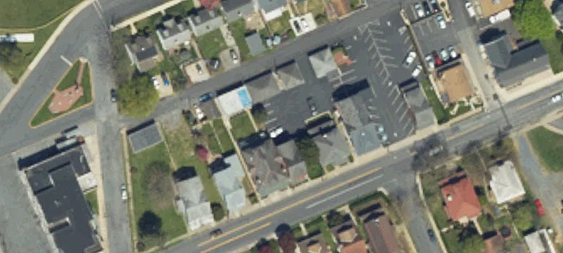 1315 Broadway