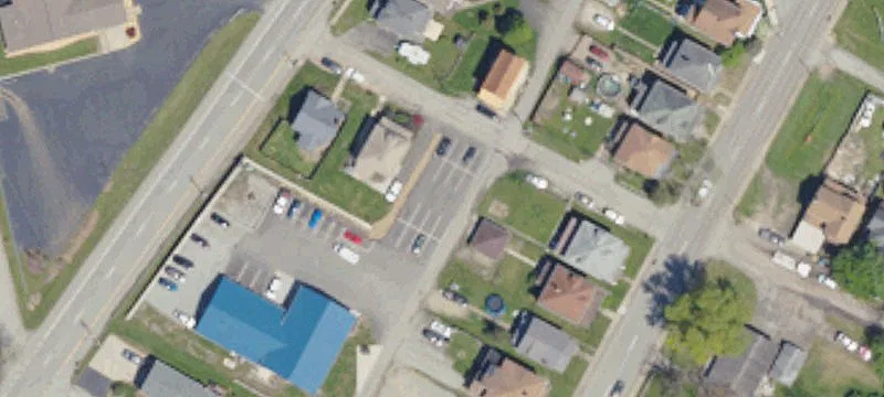 1117 Sampson St