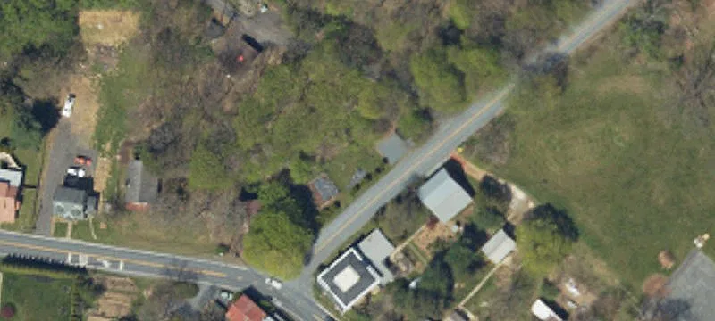 2467 Rte 737