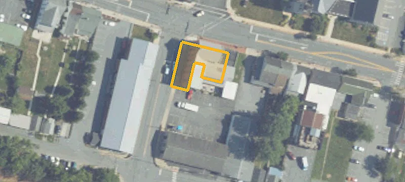 78 Main St