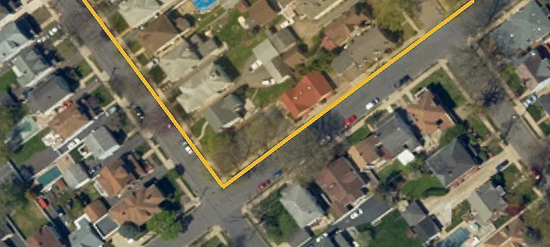 450 Warren Ave