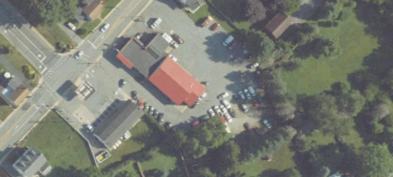 38 Mnr Ave