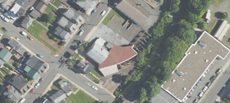100 Chestnut St