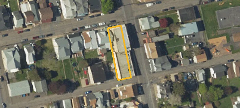 102 Webster Ave