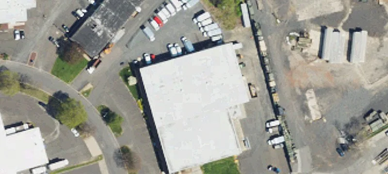 1701 Loretta Ave