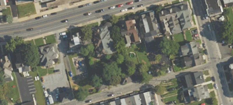 562 Lincoln Hwy