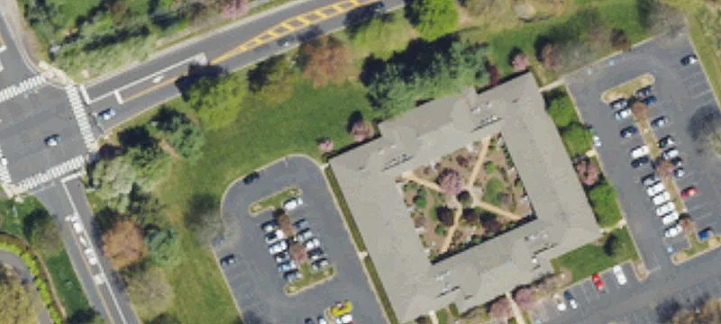 4 Terry Dr Ste, Unit 8