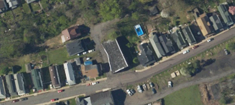 85 Railroad St