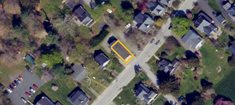 221 Main St