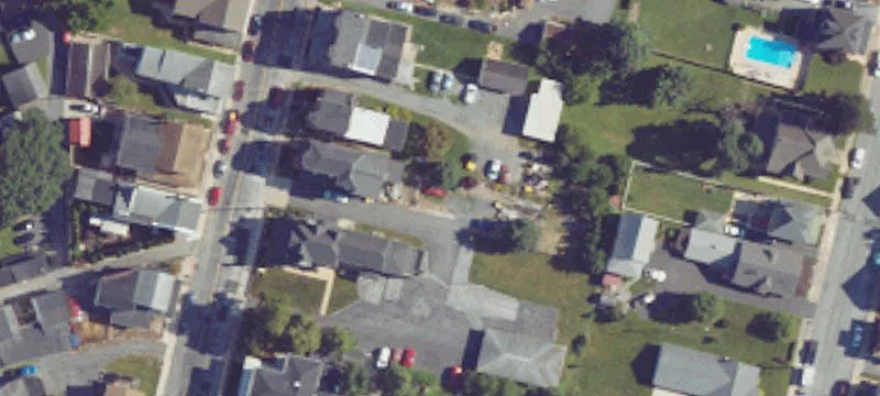 220 Un St