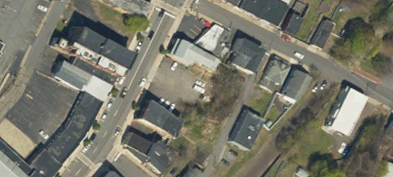 92 Main St