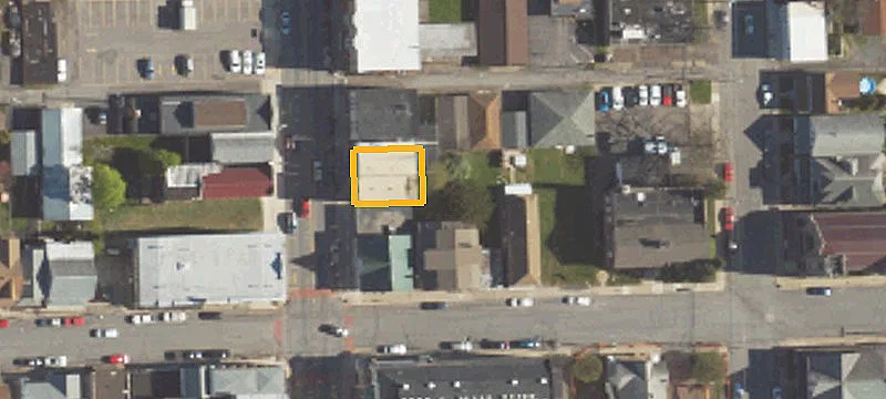 723 Main St