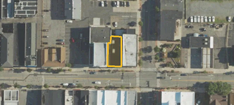 111 High St