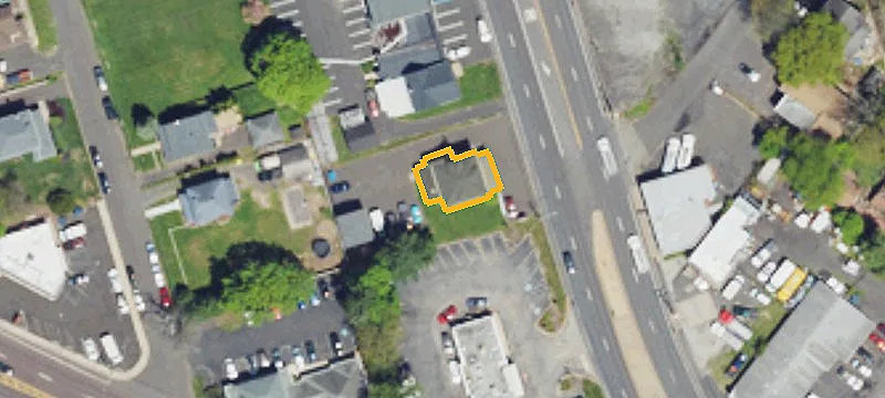 443 Easton Rd
