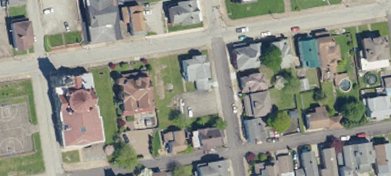 136 Fairview Ave