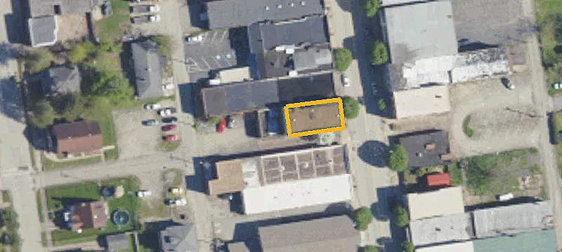 32 Main St