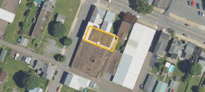206 Main St