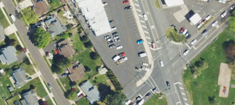 943 Veterans Hwy