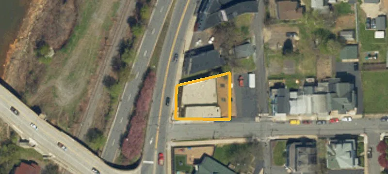 131 Main St