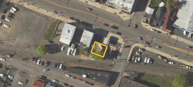 140 Broad St