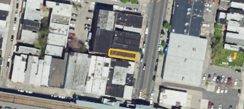 12 52nd St