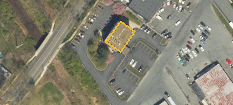 446-450 Un Blvd