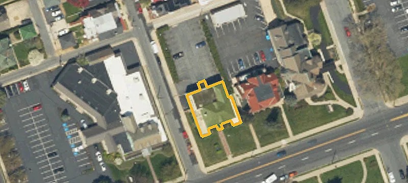 1619 Hamilton St, Unit 1625