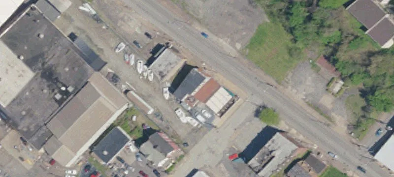 28 Braddock Ave