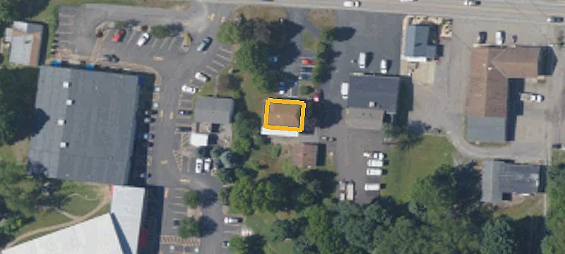 2484 Wildwood Rd