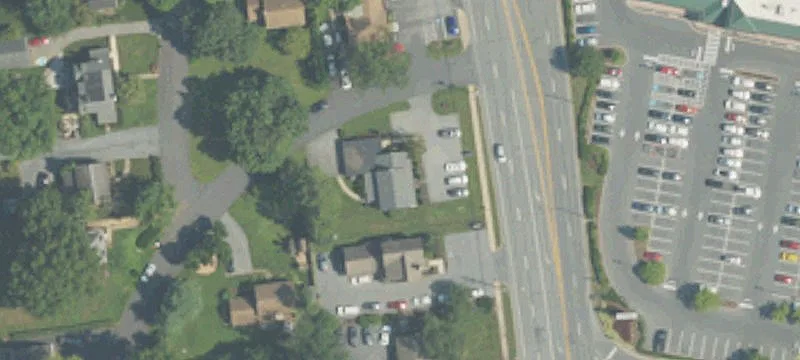 1586 Lititz Pike