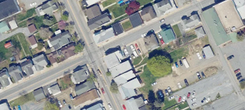 35 Earl St
