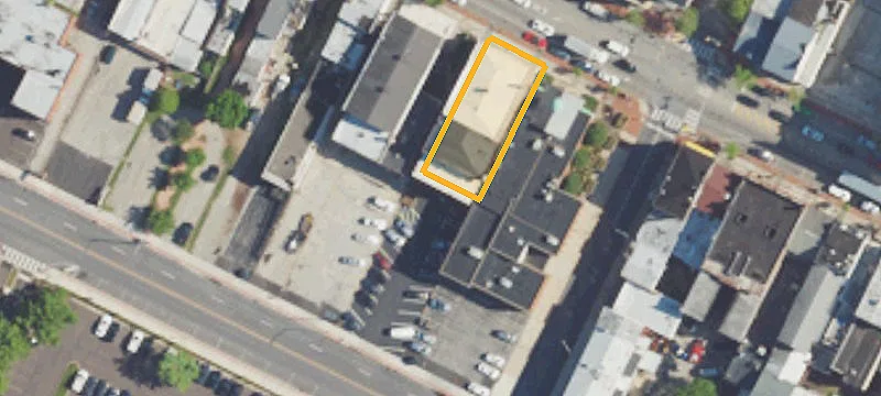 106 Main St