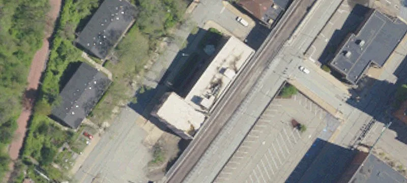 664 Linden Ave