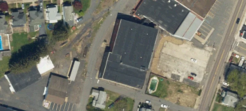 16 Gravity St