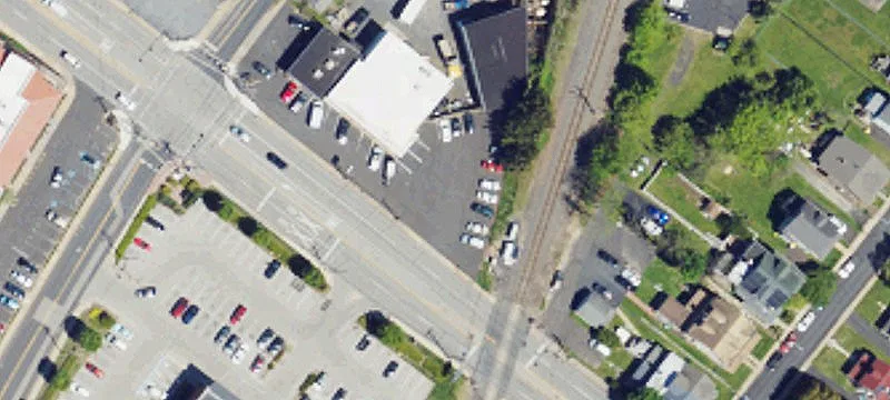 3 Davisville Rd