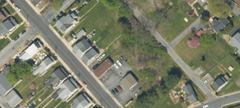 2011 1st Ave