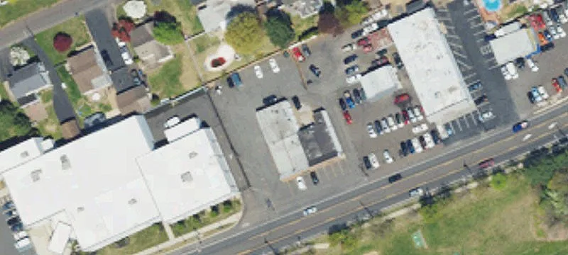 2572 Bristol Pike
