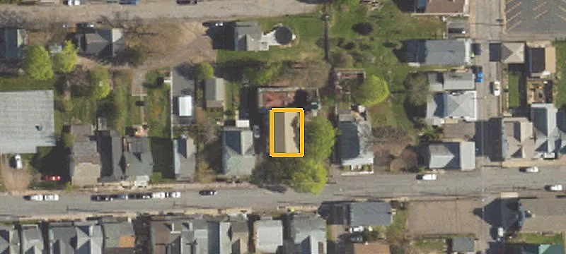 921 Walnut St