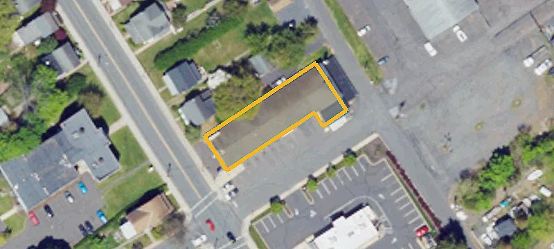 680 Main St