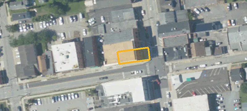 101 Main St