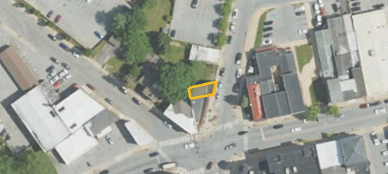 5 Park Ln, Unit 1
