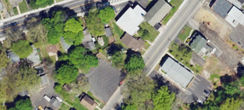Easton Rd