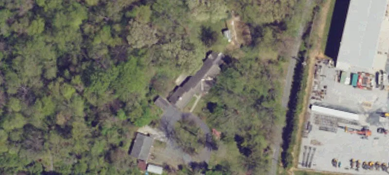 7106 Carlisle Pike