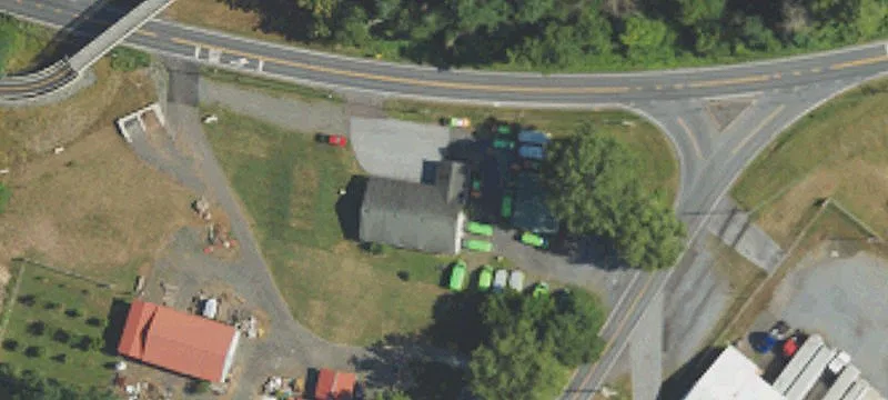 1612 Main St