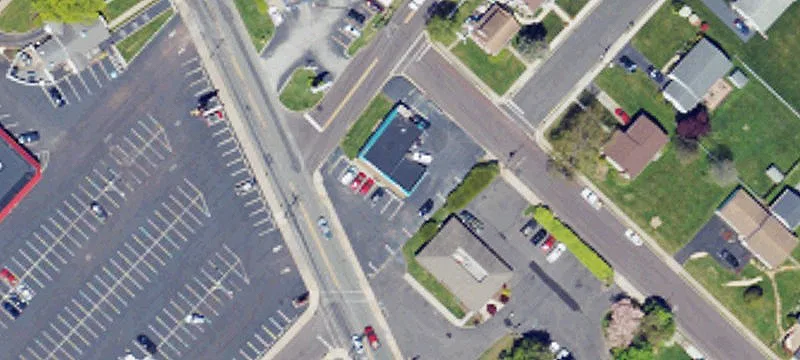 122 Lewis Rd