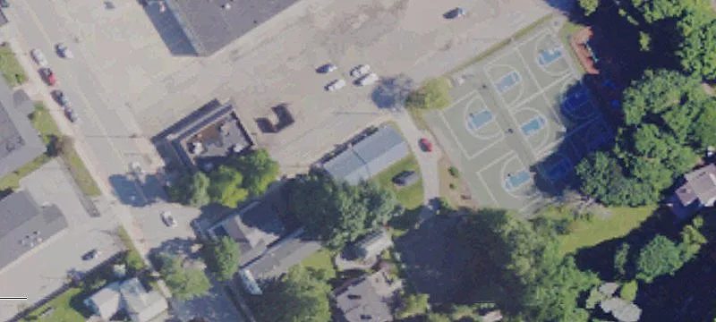 102 Presbyterian St