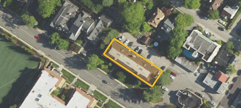 411 Lancaster Ave