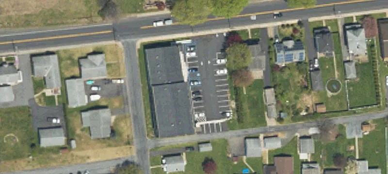 374 Main St