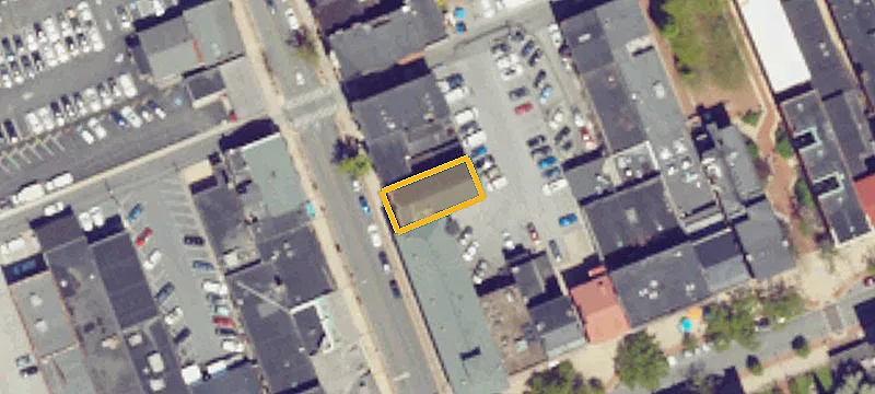 15 Beaver St